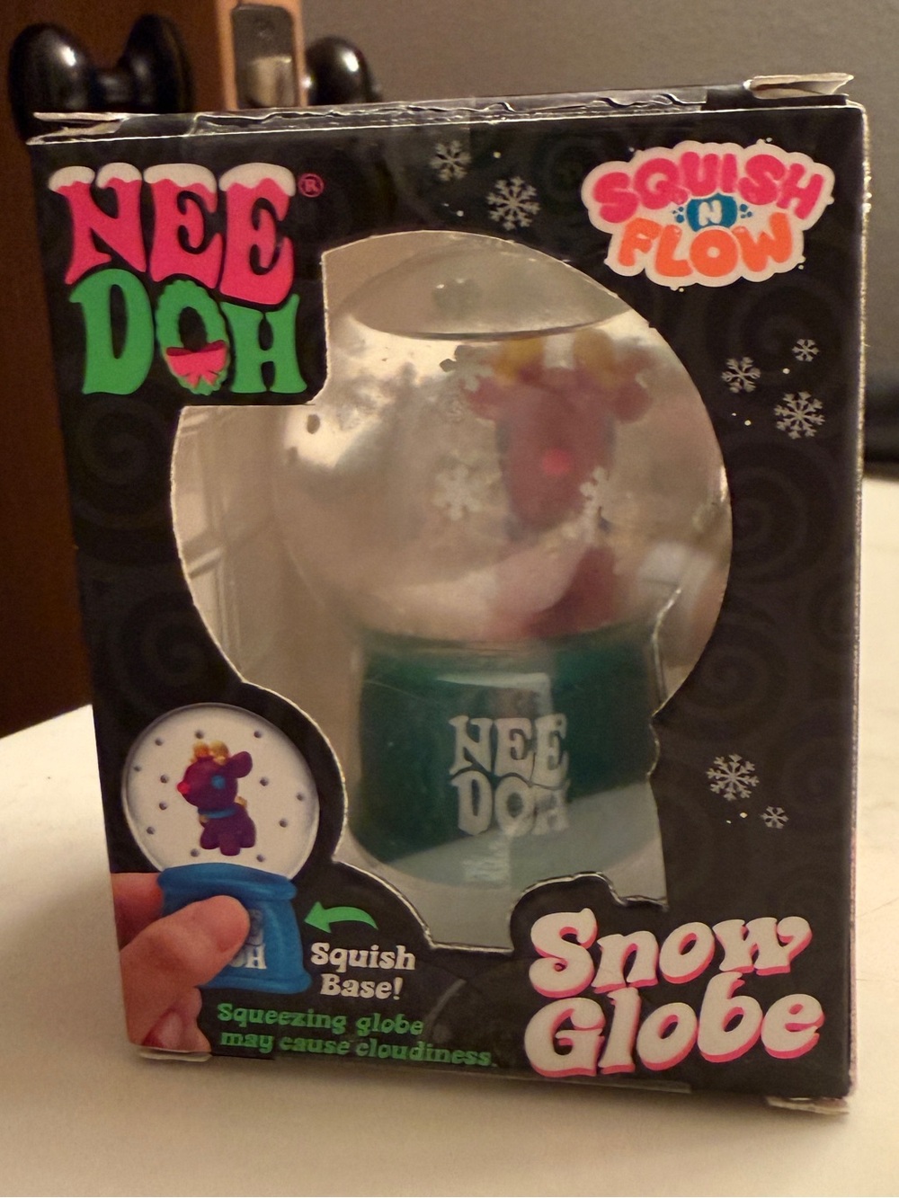 Nee Doh Squish 'N Flow Snow Globe - Rudy the Raindeer